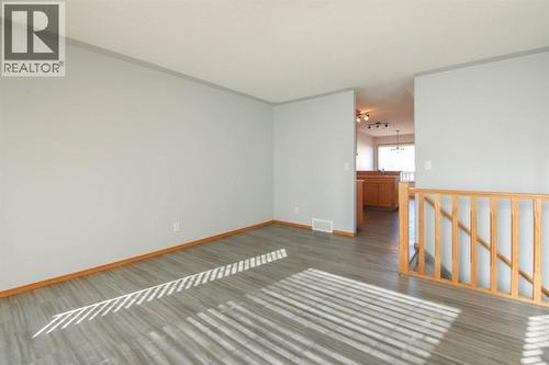 33 Duckering Close, Red Deer, AB - Indoor Photo Showing Other Room