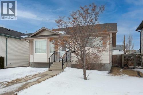 33 Duckering Close, Red Deer, AB - Outdoor