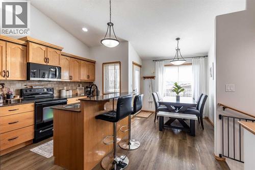 367 Ranchlands Boulevard Ne, Medicine Hat, AB - Indoor Photo Showing Kitchen