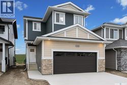 827 Brighton BOULEVARD  Saskatoon, SK S7V 1Z8