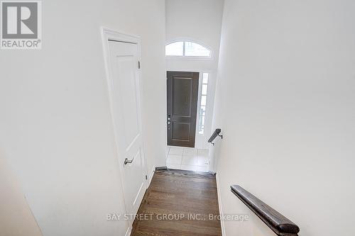 19 Morrison Crescent, Whitby, ON - Indoor Photo Showing Other Room