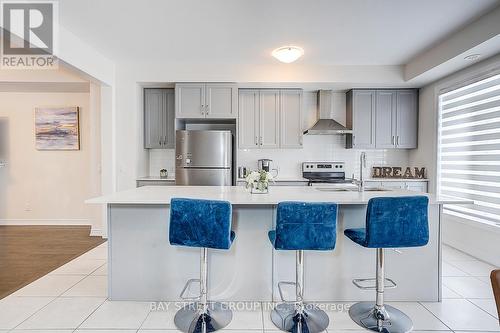 19 Morrison Crescent, Whitby, ON - Indoor Photo Showing Kitchen With Stainless Steel Kitchen With Upgraded Kitchen