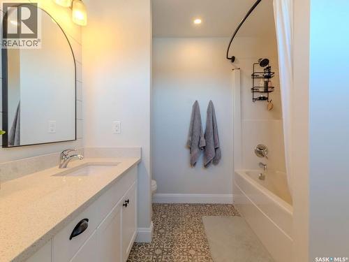 203 Settler Crescent, Warman, SK - Indoor Photo Showing Bathroom