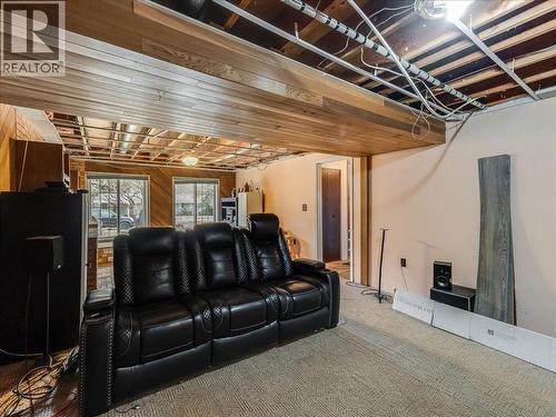 522 3Rd Avenue, Rivervale, BC - Indoor Photo Showing Other Room