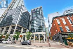 1702 - 30 WELLINGTON STREET E  Toronto, ON M5E 1S3