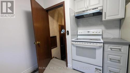 83 Longwood Drive, Waterloo, ON - Indoor Photo Showing Kitchen