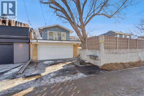34 Rosery Drive Nw, Calgary, AB - Outdoor