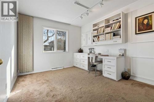 34 Rosery Drive Nw, Calgary, AB - Indoor