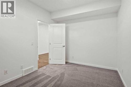 640 Masters Road Se, Calgary, AB - Indoor Photo Showing Other Room