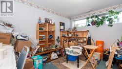 Pottery / craft room or 4th bedroo - 