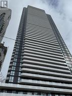 915 - 195 COMMERCE STREET  Vaughan, ON L4K 0P9