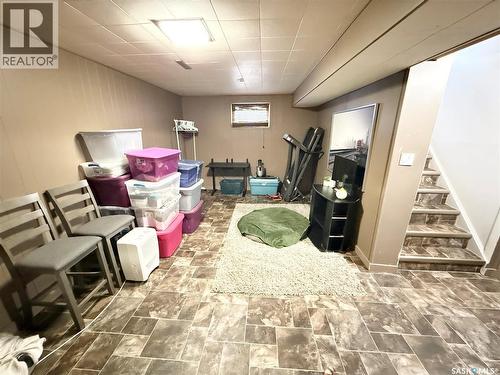 223 4Th Street, Weyburn, SK - Indoor Photo Showing Other Room