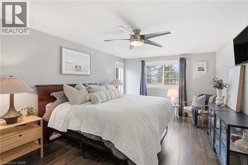 65 Rolston Drive, Hamilton, ON - Indoor Photo Showing Bedroom
