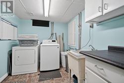 Laundry on 4th level - 