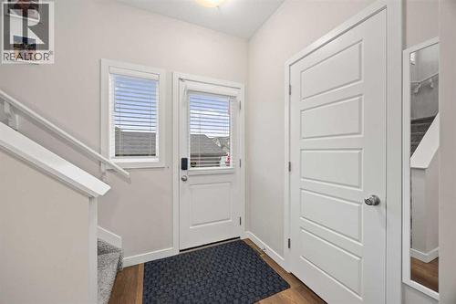1027 Lanark Boulevard Se, Airdrie, AB - Indoor Photo Showing Other Room