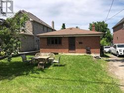 46 ELM GROVE AVENUE S  Richmond Hill, ON L4E 2V3