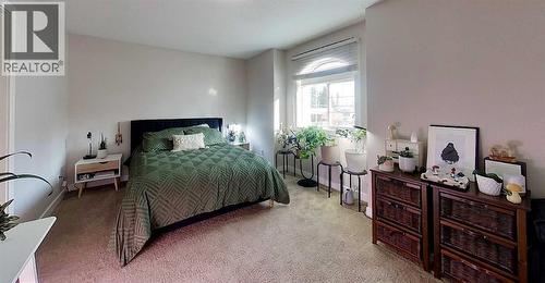 #1, 6615 5Th Avenue, Edson, AB - Indoor Photo Showing Bedroom