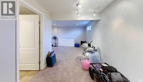 #1, 6615 5Th Avenue, Edson, AB - Indoor Photo Showing Other Room