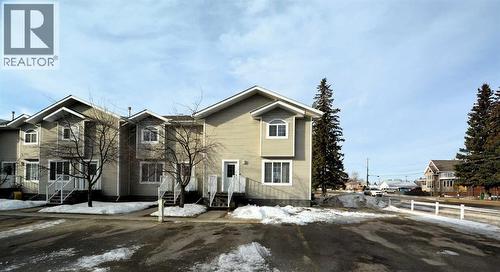 #1, 6615 5Th Avenue, Edson, AB - Outdoor With Facade