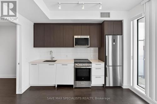 901 - 225 Veterans Drive, Brampton, ON - Indoor Photo Showing Kitchen With Stainless Steel Kitchen