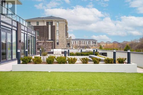 901 - 225 Veterans Drive, Brampton, ON - Outdoor