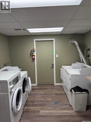 22 38 Spence Street, Regina, SK - Indoor Photo Showing Laundry Room