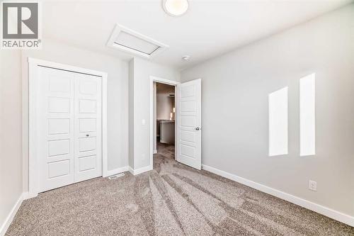 241 Bridgeport Gate, Chestermere, AB - Indoor Photo Showing Other Room