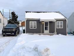 171 Elm Street  Pictou, NS B0K 1H0