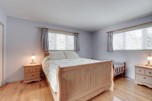 Primary bedroom - 227 Ch. Millette, Lac-Des-Seize-Îles, QC - Indoor Photo Showing Bedroom