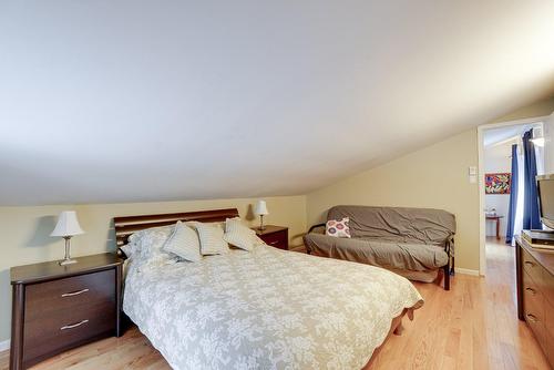 Bedroom - 227 Ch. Millette, Lac-Des-Seize-Îles, QC - Indoor Photo Showing Bedroom