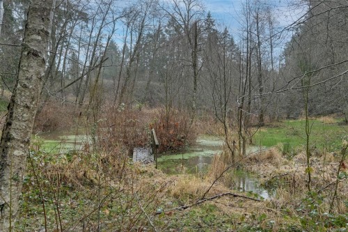 2035 Herd Rd, Duncan, BC 