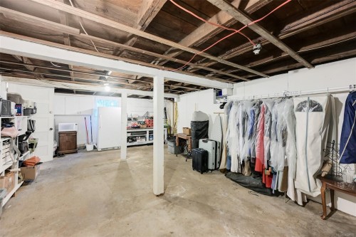 2035 Herd Rd, Duncan, BC 