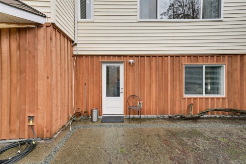 2035 Herd Rd, Duncan, BC 