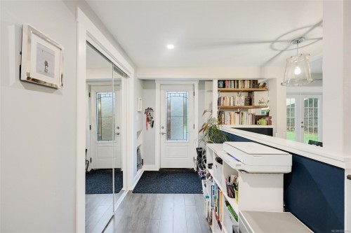 2035 Herd Rd, Duncan, BC 