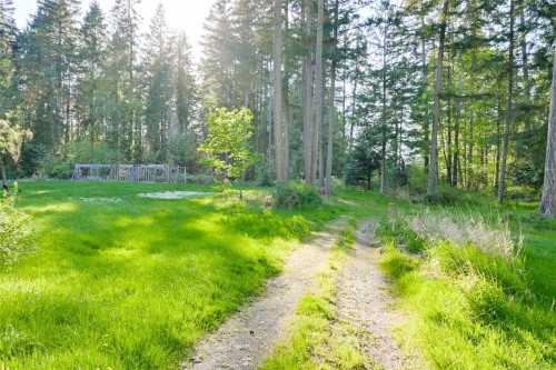 2035 Herd Rd, Duncan, BC 