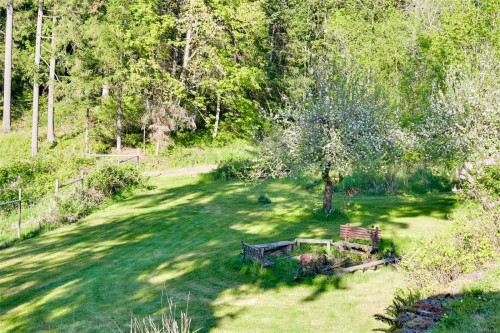 2035 Herd Rd, Duncan, BC 