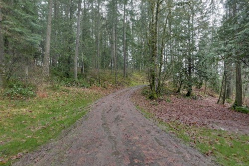 2035 Herd Rd, Duncan, BC 