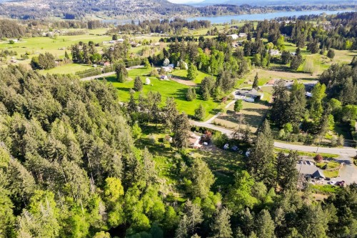 2035 Herd Rd, Duncan, BC 