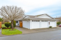 40-4125 Interurban Rd  Saanich, BC V8Z 4W8