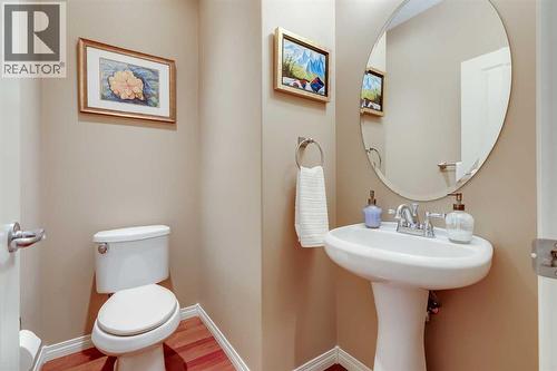 47 Tuscany Estates Close Nw, Calgary, AB - Indoor Photo Showing Bathroom