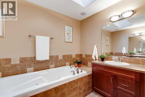 47 Tuscany Estates Close Nw, Calgary, AB - Indoor Photo Showing Bathroom