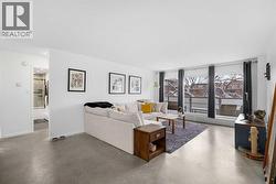 401, 1524 15 Avenue SW  Calgary, AB T3X 0X9