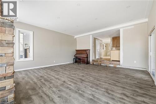 14 Athlone Road, Cambridge, ON - Indoor