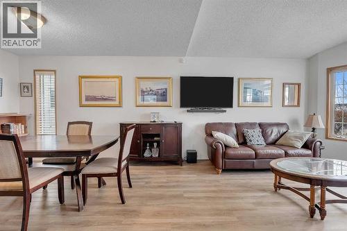 192 Rivercrest Close Se, Calgary, AB - Indoor