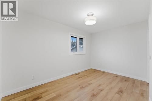 11039 Brae Road Sw, Calgary, AB - Indoor Photo Showing Other Room