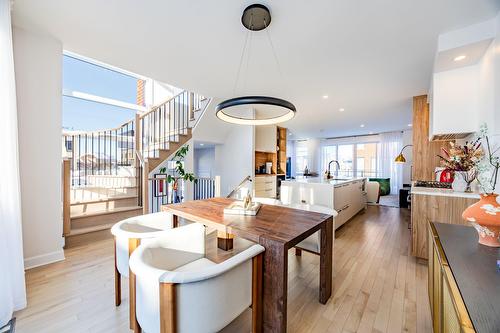 Salle à manger - 111 Av. Des Chênes, Candiac, QC 