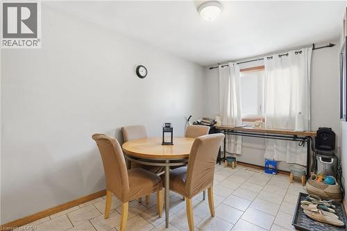 57 Gainsborough Road, Hamilton, ON - Indoor Photo Showing Dining Room