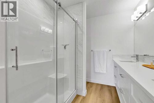 2216, 200 Seton Circle Se, Calgary, AB - Indoor Photo Showing Bathroom