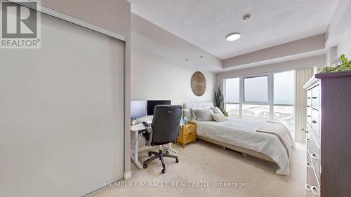 607 - 560 North Service Road, Grimsby, ON - Indoor Photo Showing Bedroom