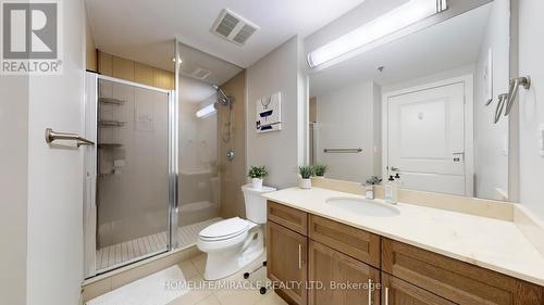 607 - 560 North Service Road, Grimsby, ON - Indoor Photo Showing Bathroom